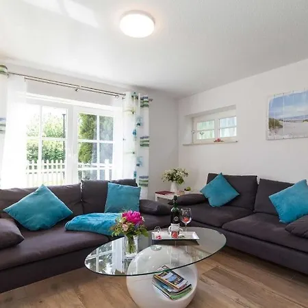 Holiday home Ostseeperlen-haus 2 *
